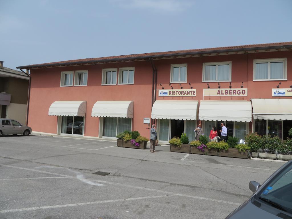 Hotel San Tomio Isola Vicentina Zewnętrze zdjęcie