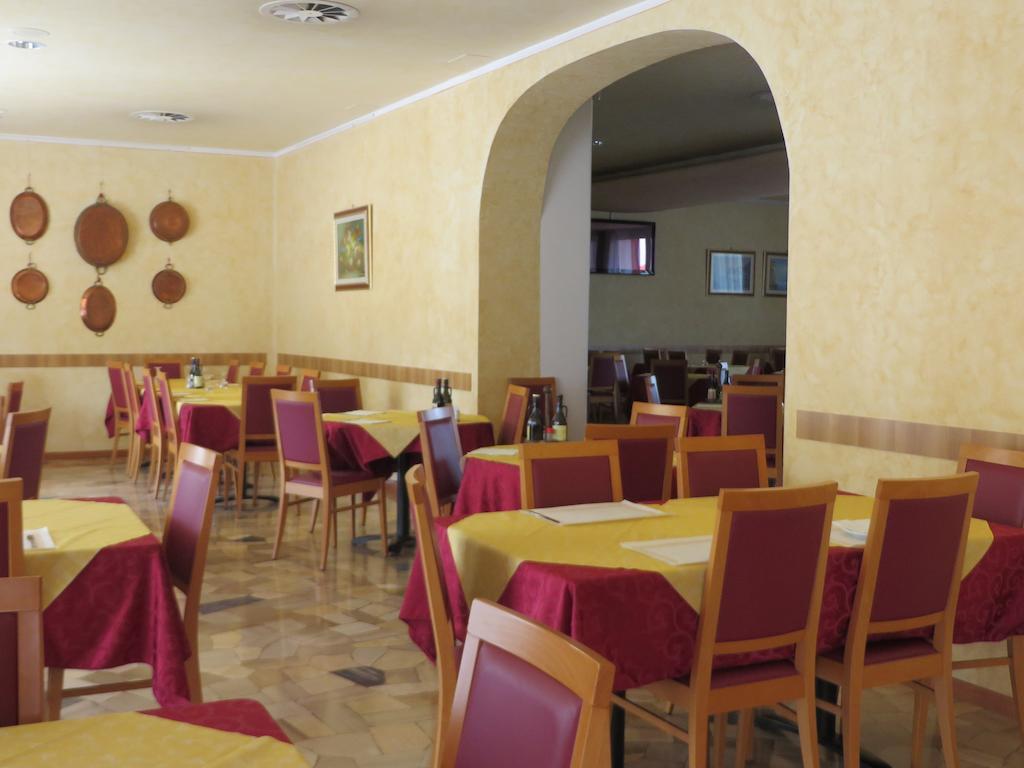 Hotel San Tomio Isola Vicentina Zewnętrze zdjęcie